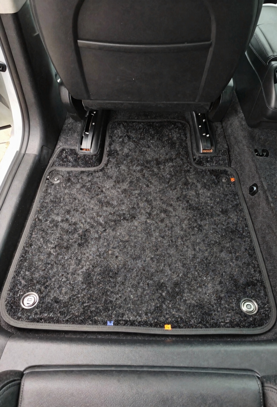 custom mats prevent moisture gaps